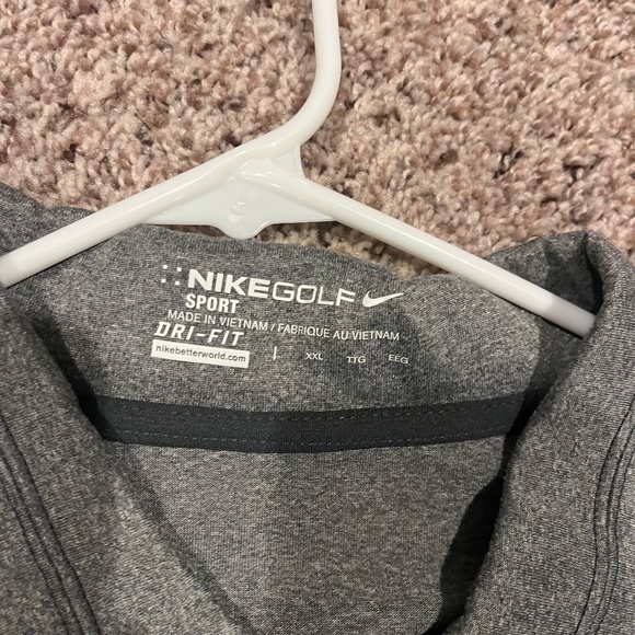 Men's Nike Golf Grey Benu Polo - Picture 3 of 3